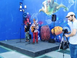 Música en vivo al final de la lectura dramatizada fotografiada por Pedro Castanheira.